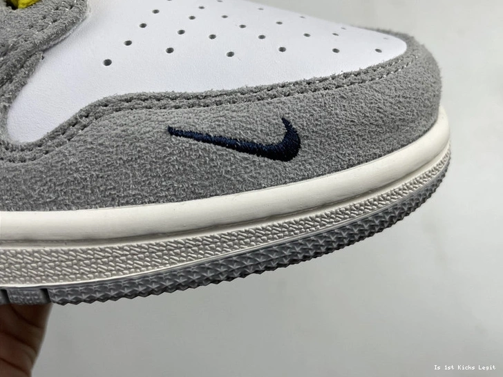 Smoke Light 1 Switch CW6576-100  Jordan High 0215